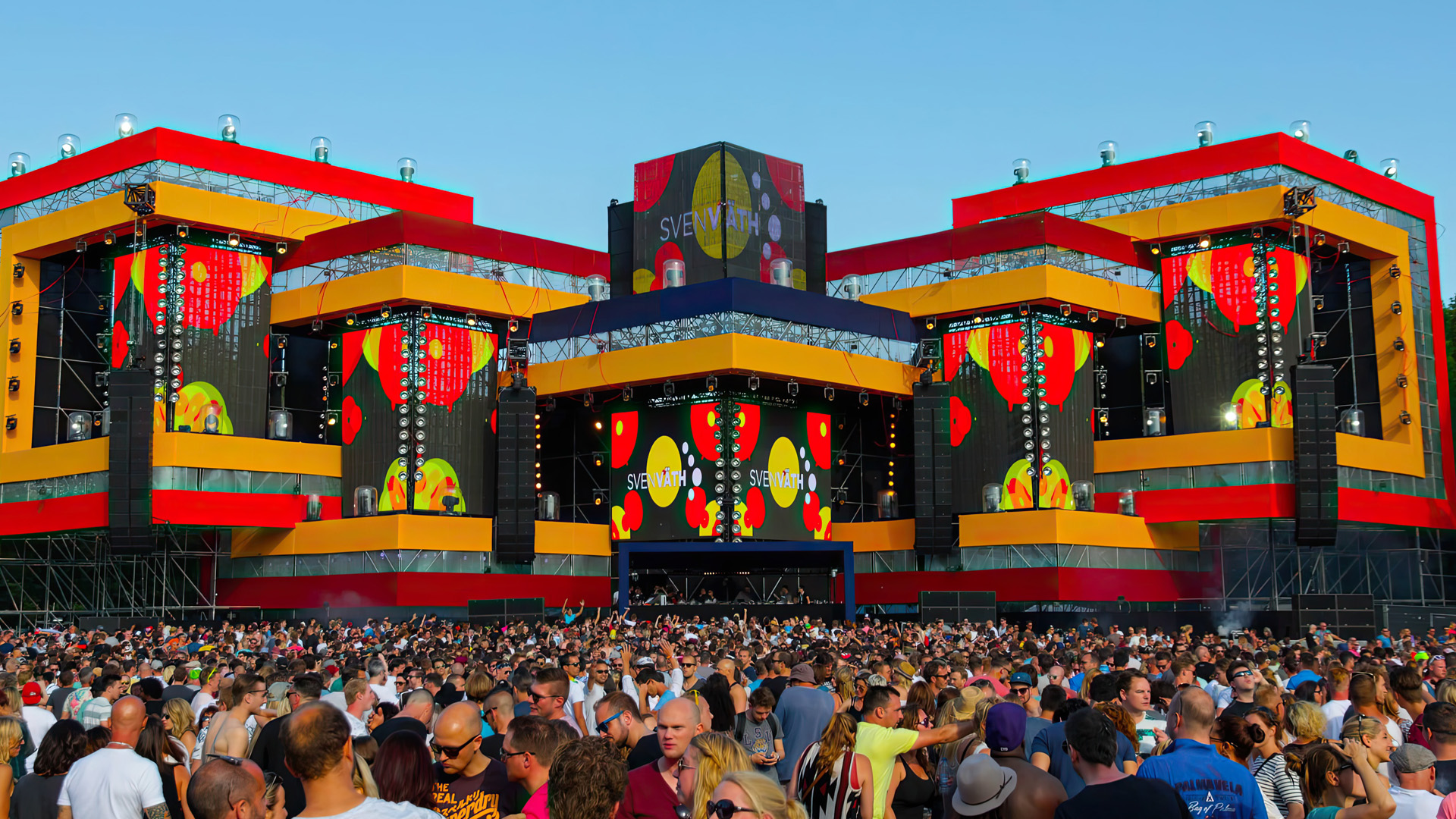 AWAKENINGS FESTIVAL AREA V – SVEN VÄTH – 2015